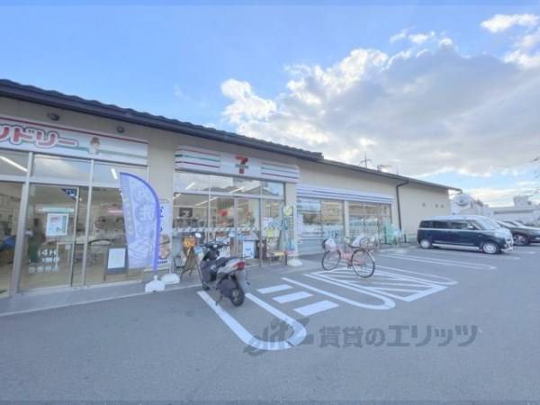 セブンイレブン　伏見桃山南口店