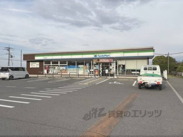 ファミリーマート　葛城南藤井店