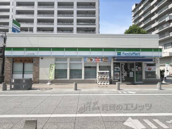 ファミリーマート　JR伊丹駅前通店