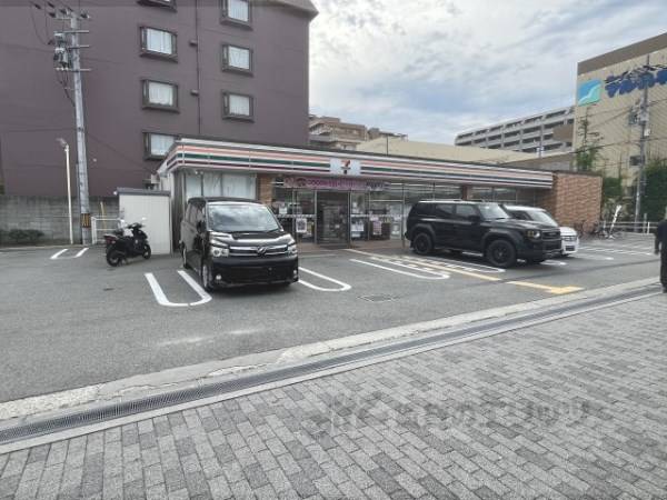 セブンイレブン　伊丹南町2丁目店