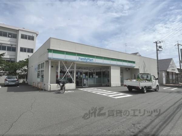 ファミリーマート　伊丹中野西店