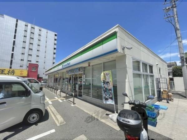 ファミリーマート　東大阪川俣店