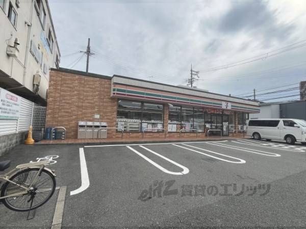 セブンイレブン　川西鼓滝駅前店