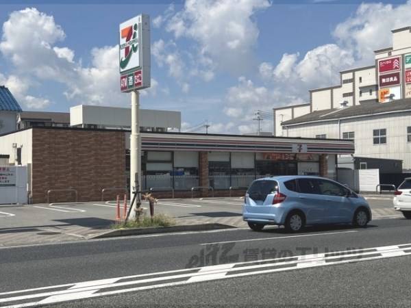 セブンイレブン　尼崎塚口本町３丁目店