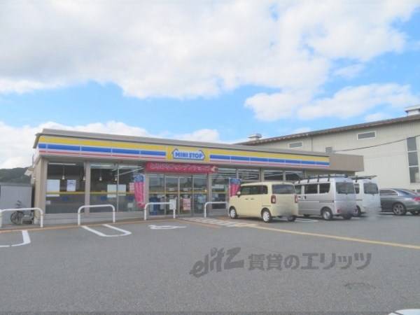 ミニストップ　日高西芝店