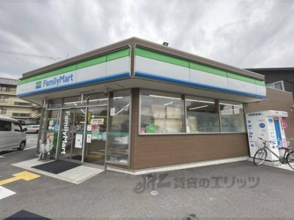 ファミリーマート　天理指柳町店