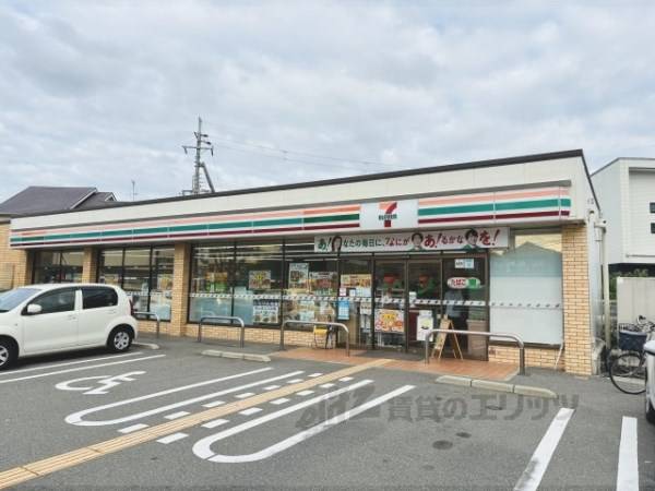 セブンイレブン　枚方出口店