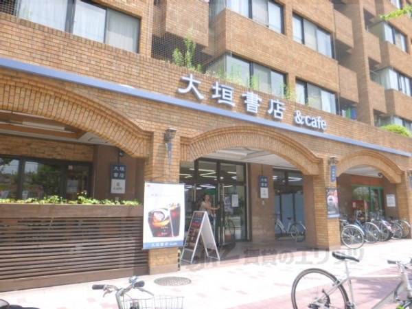 大垣書店　高野店