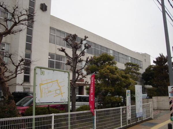 城東小学校