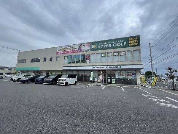 ファミリーマート　サンミュージック彦根店