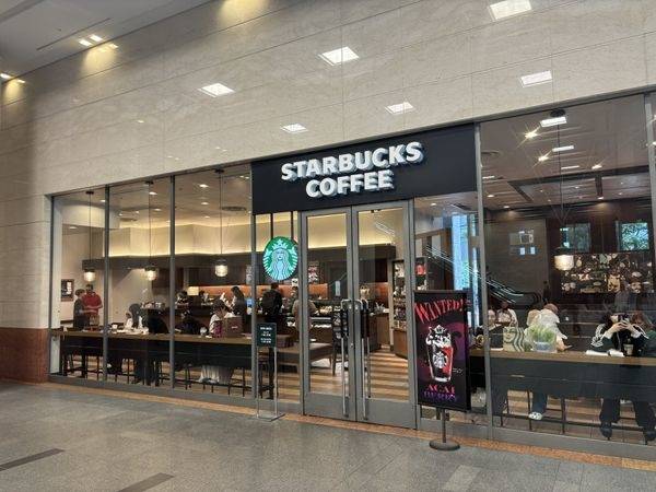 スターバックスコーヒー新大阪ニッセイビル店