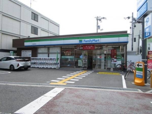 ファミリーマート江坂町二丁目店