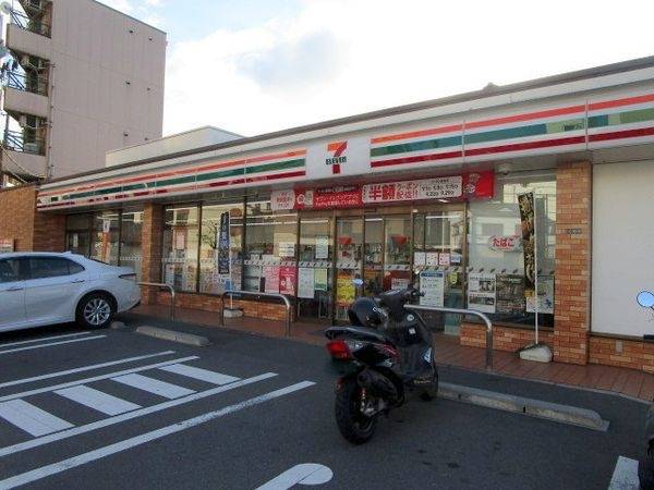 セブンイレブン　吹田原町店