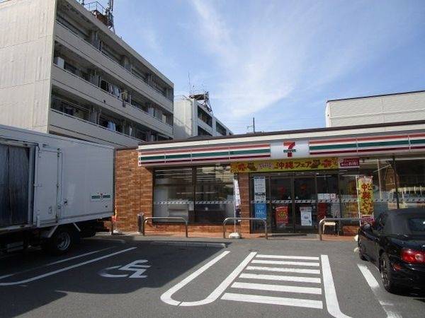 セブンイレブン茨木東奈良3丁目店