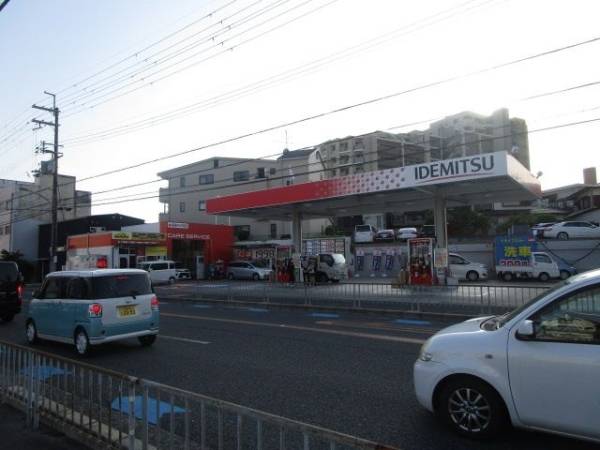 出光セルフ千里丘SS