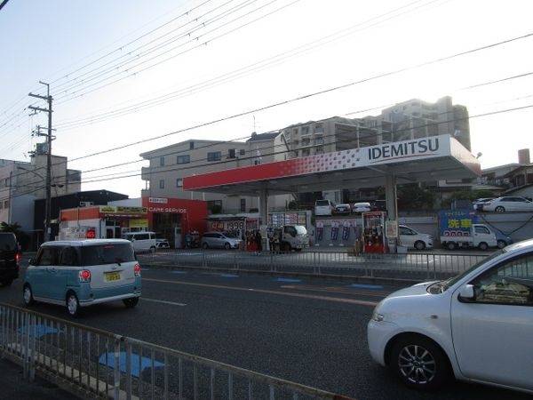 出光セルフ千里丘SS