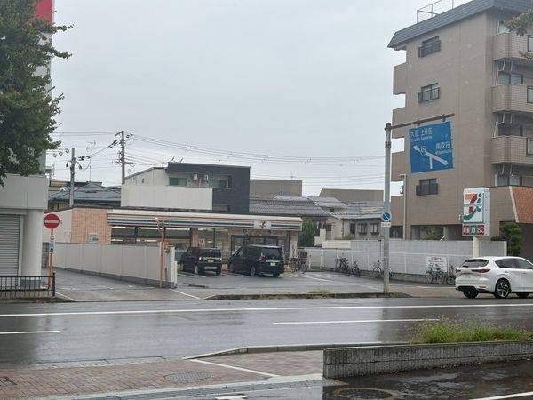 セブンイレブン吹田泉町2丁目店