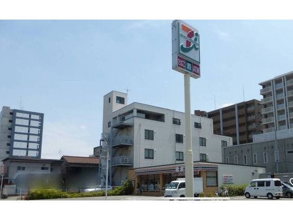セブンイレブン吹田垂水町3丁目店