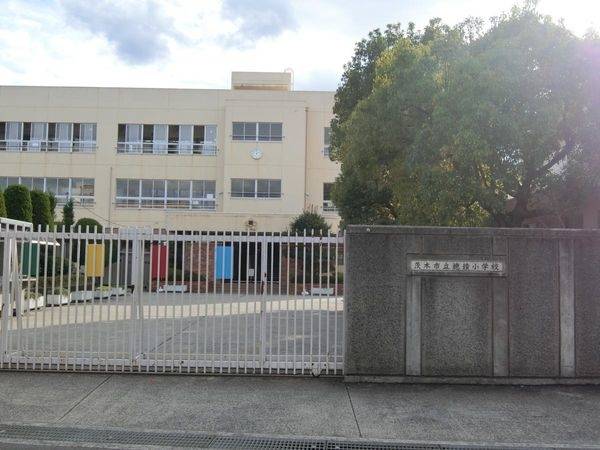 セブンイレブン吹田江の木町店