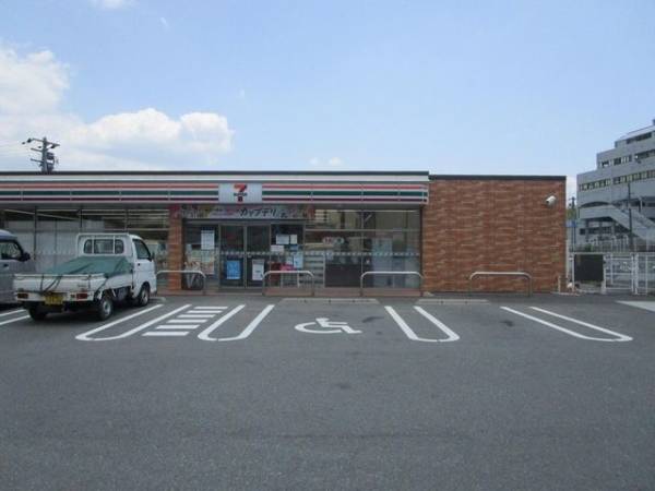 セブンイレブン茨木豊川5丁目店