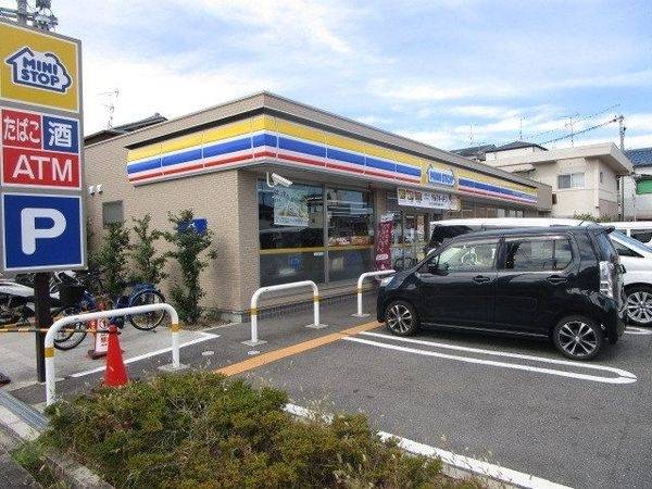ミニストップ高槻柳川店