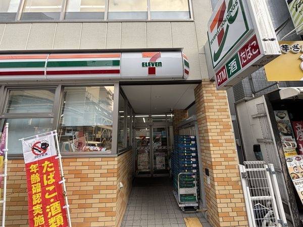 セブンイレブン大阪西中島南方店