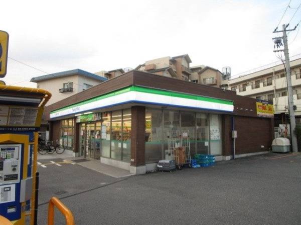 ファミリーマート 高槻塚原一丁目店