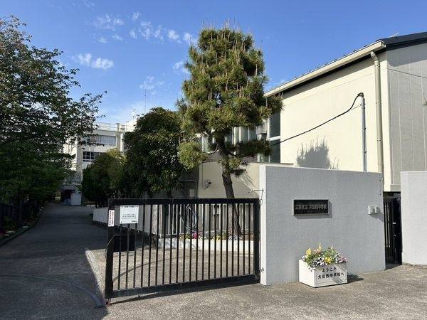 江東区立大島西中学校