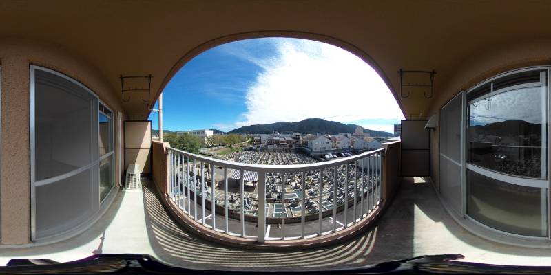 パノラマ画像バルコニー