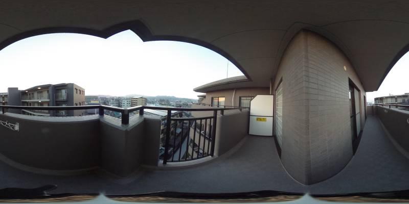 パノラマ画像バルコニー