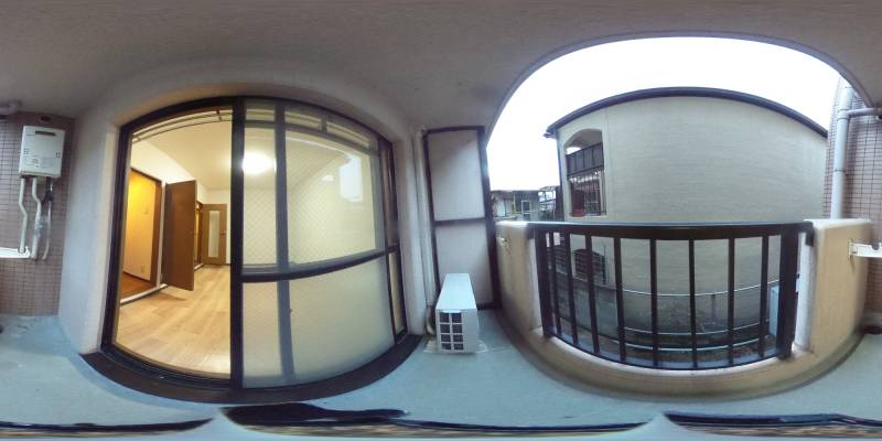 パノラマ画像バルコニー