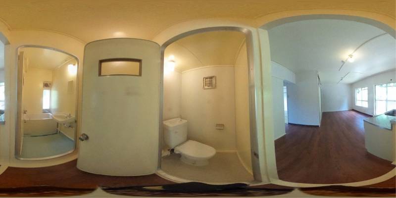 パノラマ画像トイレ