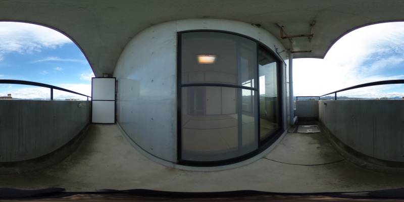 パノラマ画像バルコニー