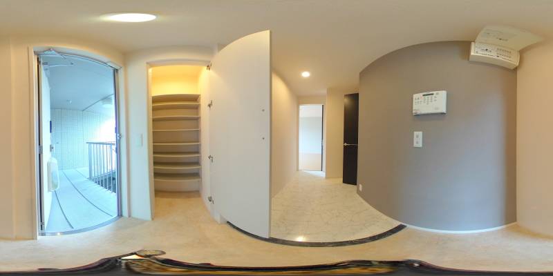 パノラマ画像玄関