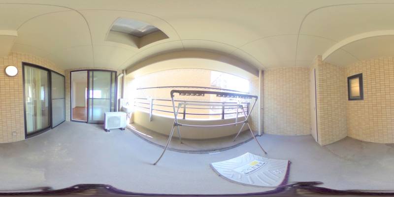 パノラマ画像バルコニー