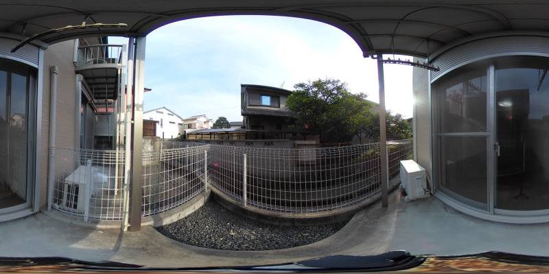 パノラマ画像庭