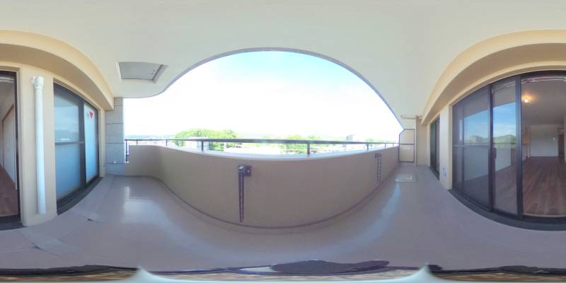 パノラマ画像バルコニー