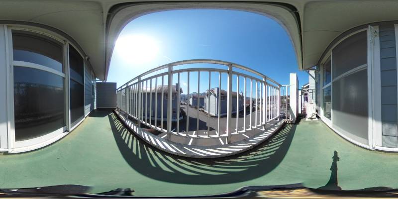 パノラマ画像バルコニー