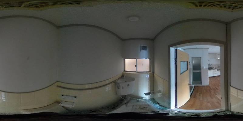 パノラマ画像トイレ