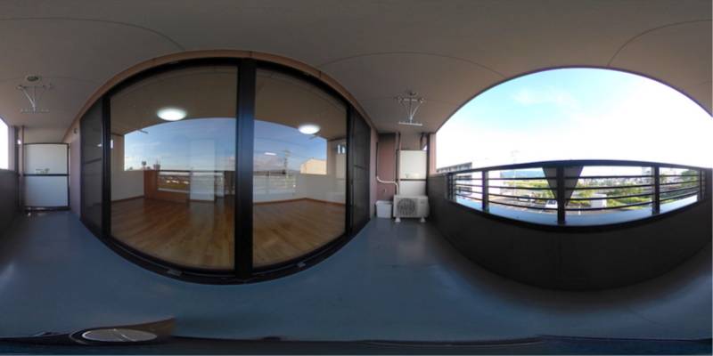 パノラマ画像バルコニー