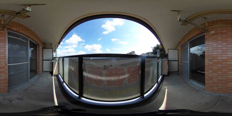 パノラマ画像バルコニー