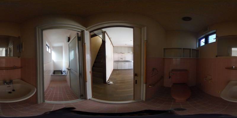 パノラマ画像トイレ