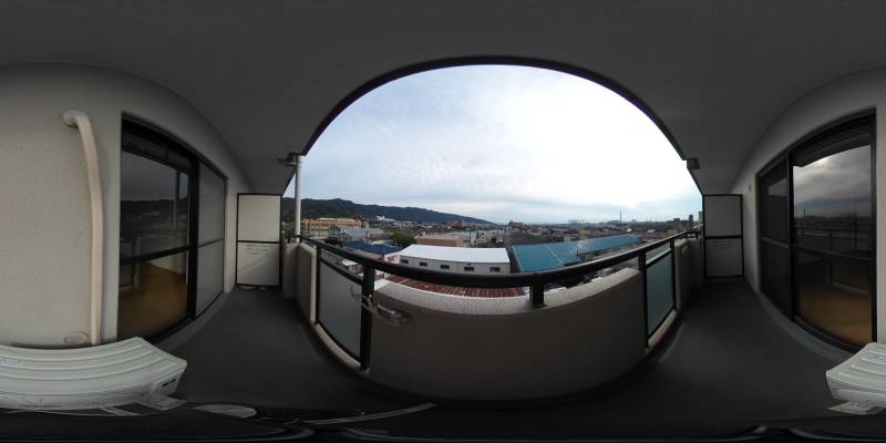 パノラマ画像バルコニー