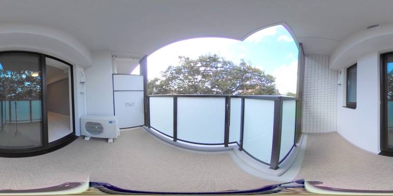 パノラマ画像バルコニー