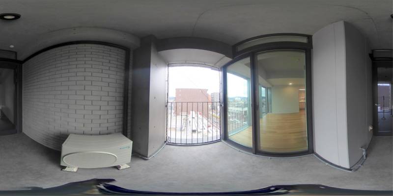 パノラマ画像バルコニー