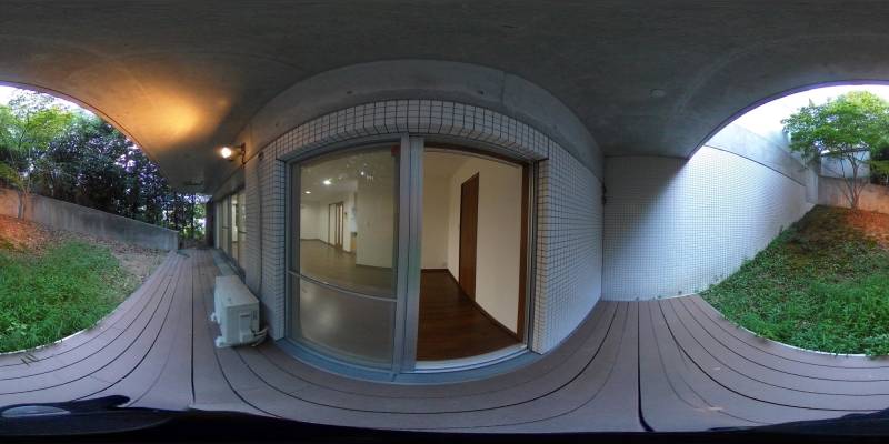 パノラマ画像バルコニー