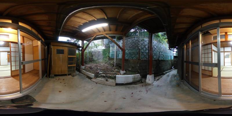 パノラマ画像庭