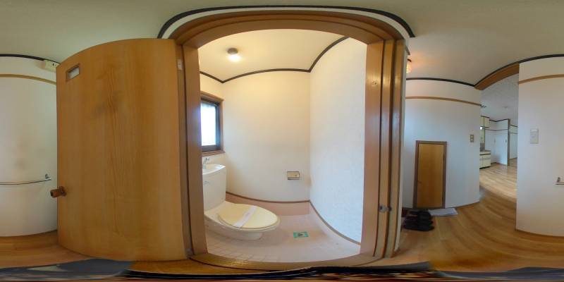 パノラマ画像トイレ