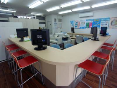 賃貸のエリッツ瀬田店の店内