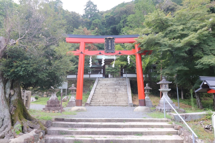 月読神社